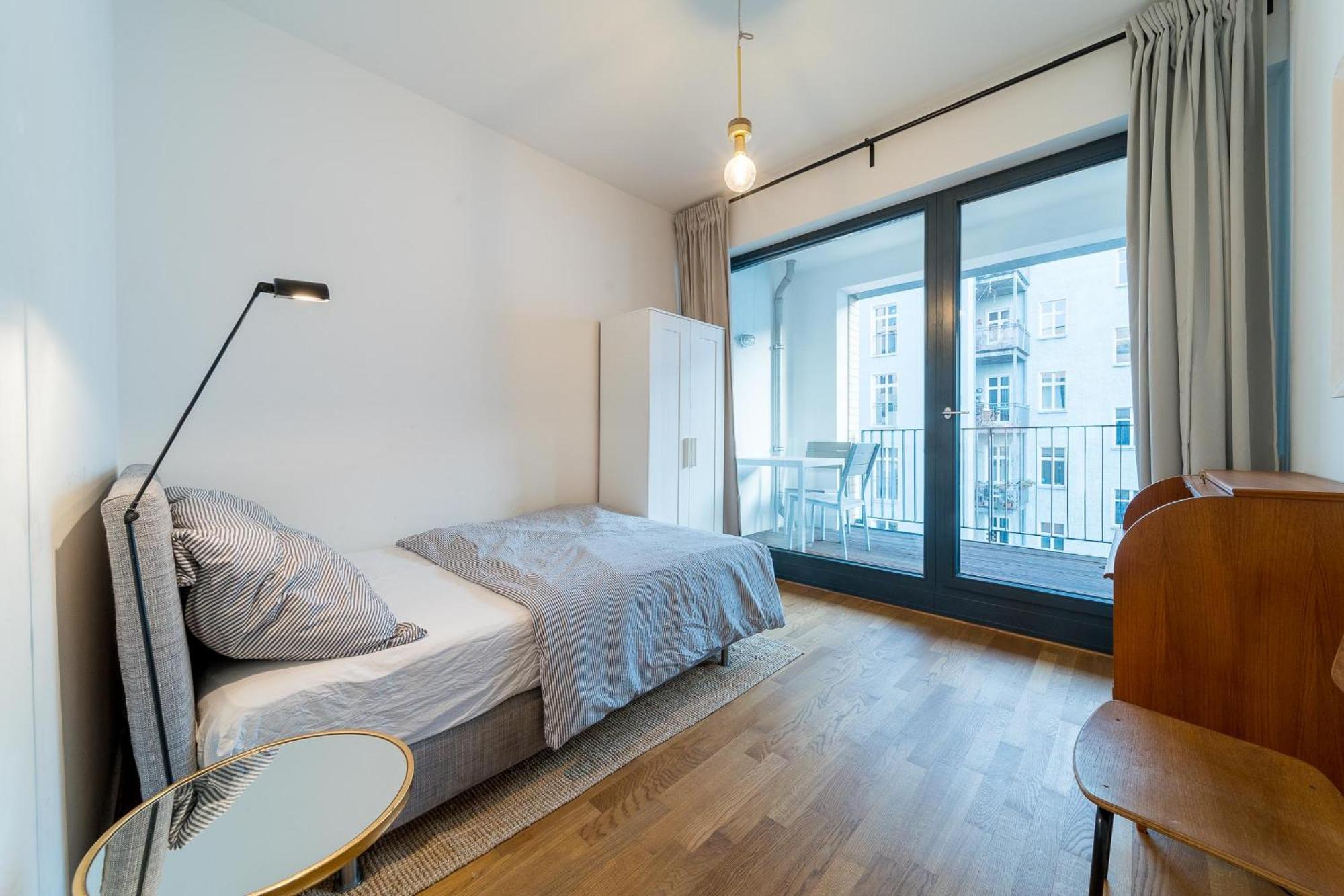 2 Bedroom Mauerpark-Apartment, Berlin Mitte View calendar Exterior foto
