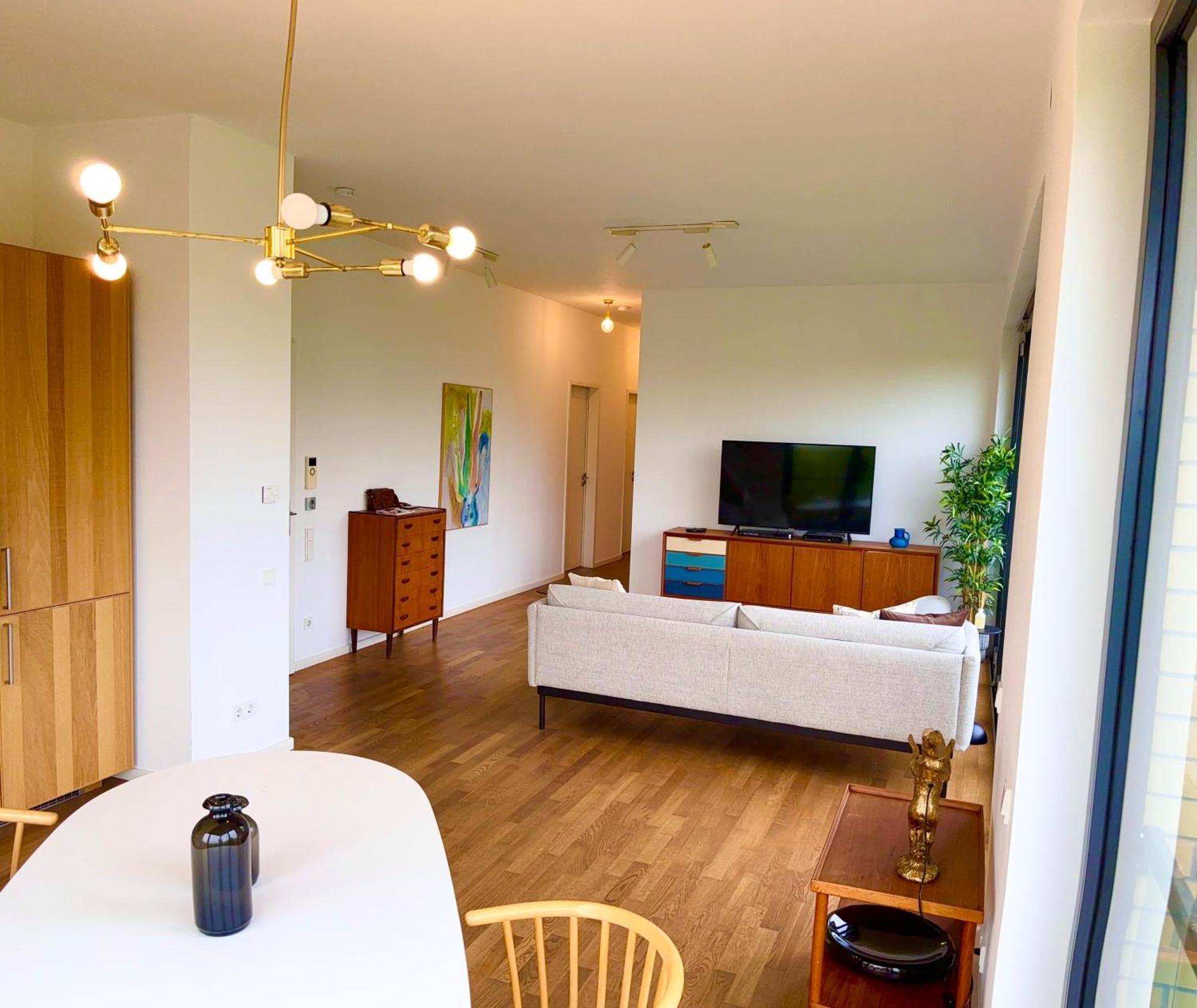 2 Bedroom Mauerpark-Apartment, Berlin Mitte View calendar Exterior foto